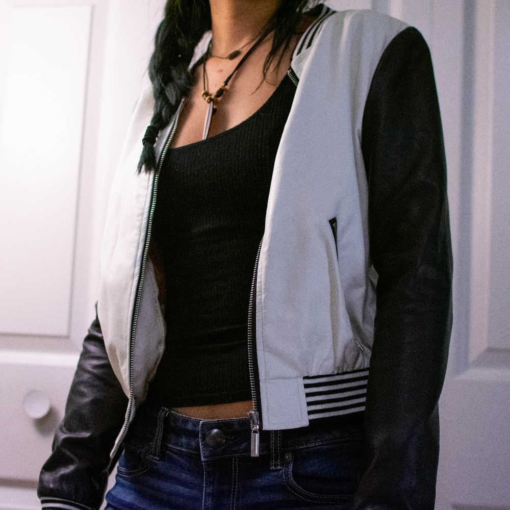 FOREVER 21 Faux Leather Bomber Jacket
